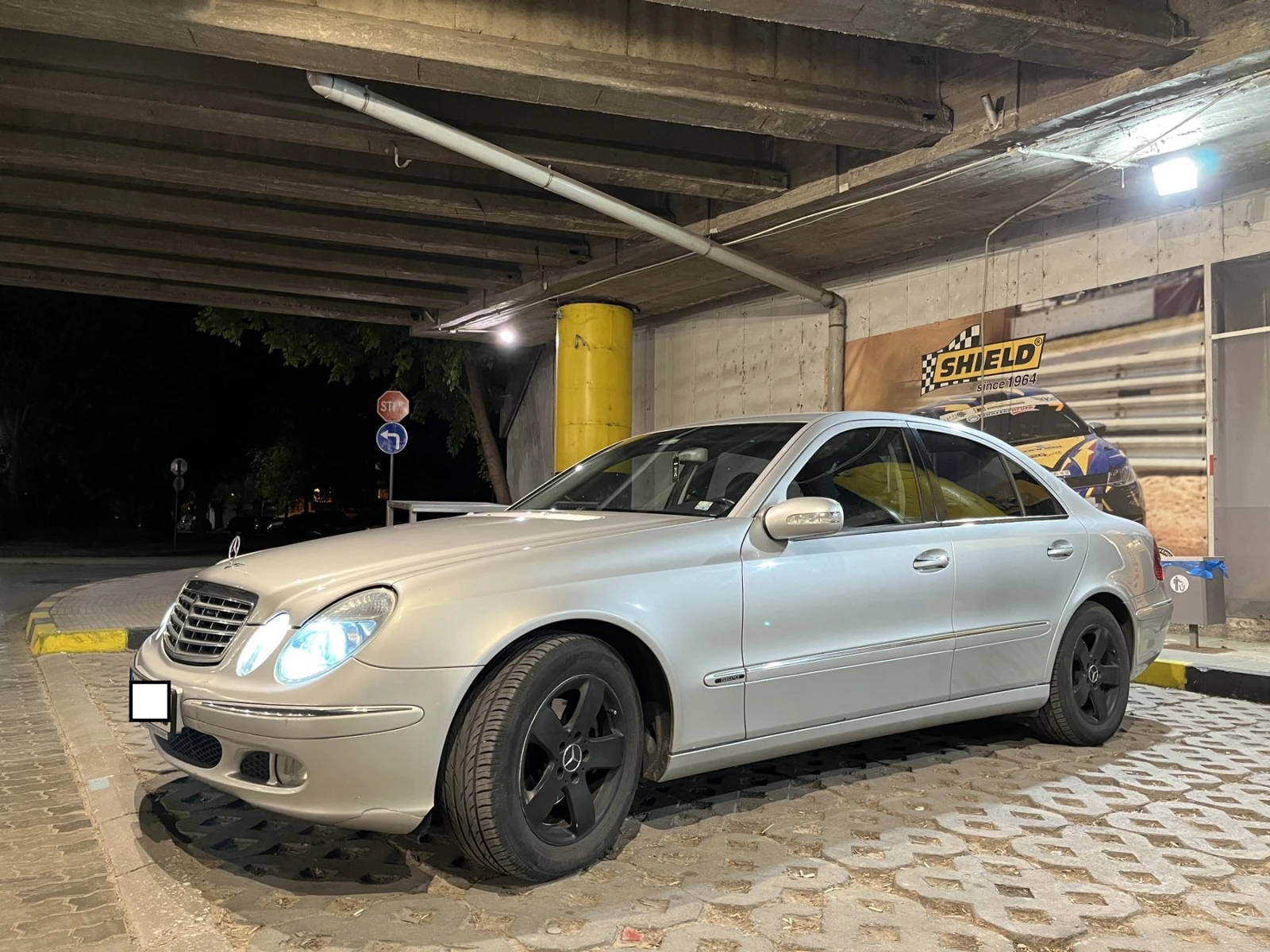 Mercedes-Benz E 220 w211