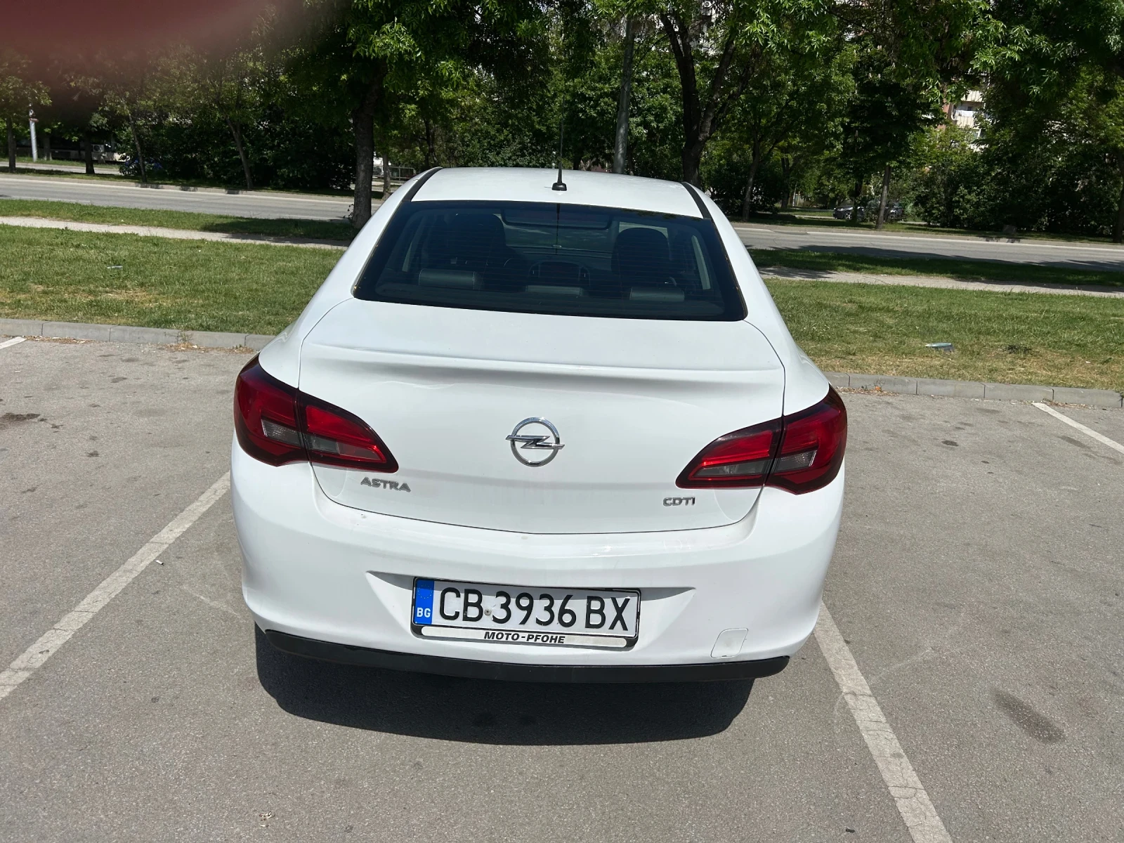 Opel Astra, снимка 3 - Автомобили и джипове - 56293353