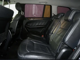 Mercedes-Benz GL 350 AMG/4MATIC/7МЕСТА/PANO/141000km, снимка 9