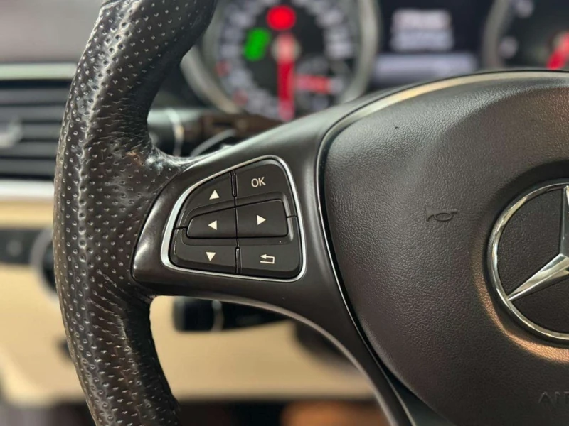 Mercedes-Benz GLE * GLE350d * CARFAX * БЕЗ ПЪРВОНАЧАЛНА ВНОСКА, снимка 13 - Автомобили и джипове - 52848535