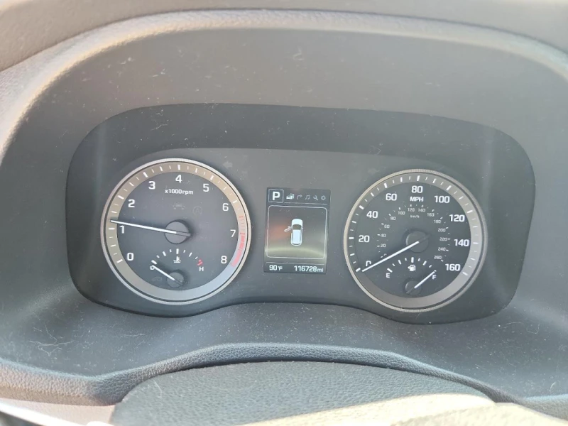 Hyundai Tucson 1.6l Limited, снимка 9 - Автомобили и джипове - 53256049