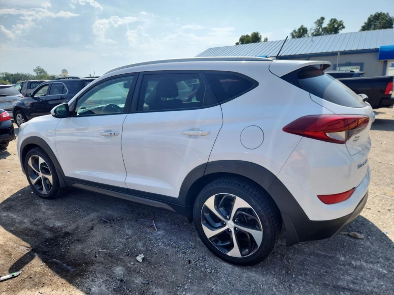 Hyundai Tucson 1.6l Limited, снимка 2 - Автомобили и джипове - 53256049