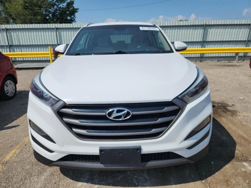 Hyundai Tucson 1.6l Limited, снимка 5 - Автомобили и джипове - 53256049