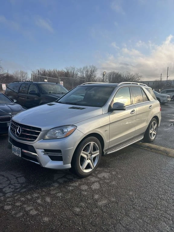 Mercedes-Benz ML 350 AMG LINE* CARFAX * ФИНАНСИРАНЕ 