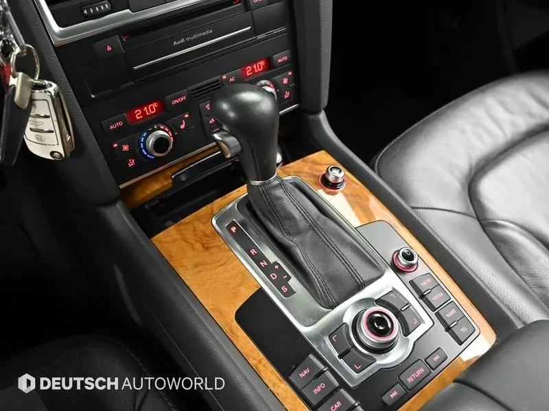 Audi Q7 3.0 TDI Quattro, снимка 9 - Автомобили и джипове - 55132438