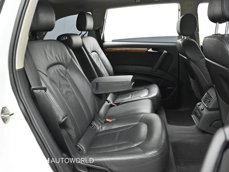 Audi Q7 3.0 TDI Quattro, снимка 12 - Автомобили и джипове - 55132438