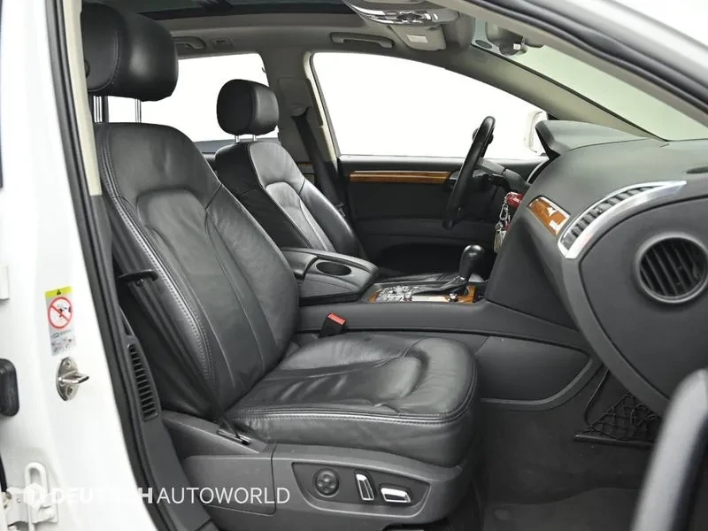 Audi Q7 3.0 TDI Quattro, снимка 10 - Автомобили и джипове - 55132438