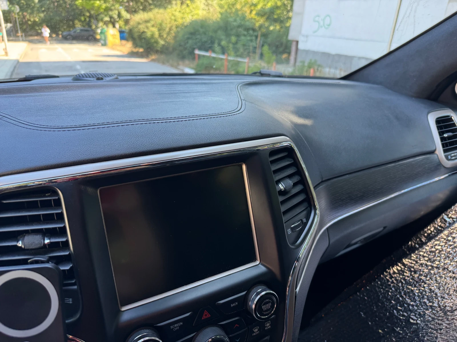 Jeep Grand cherokee 5.7 Hemi - изображение 8