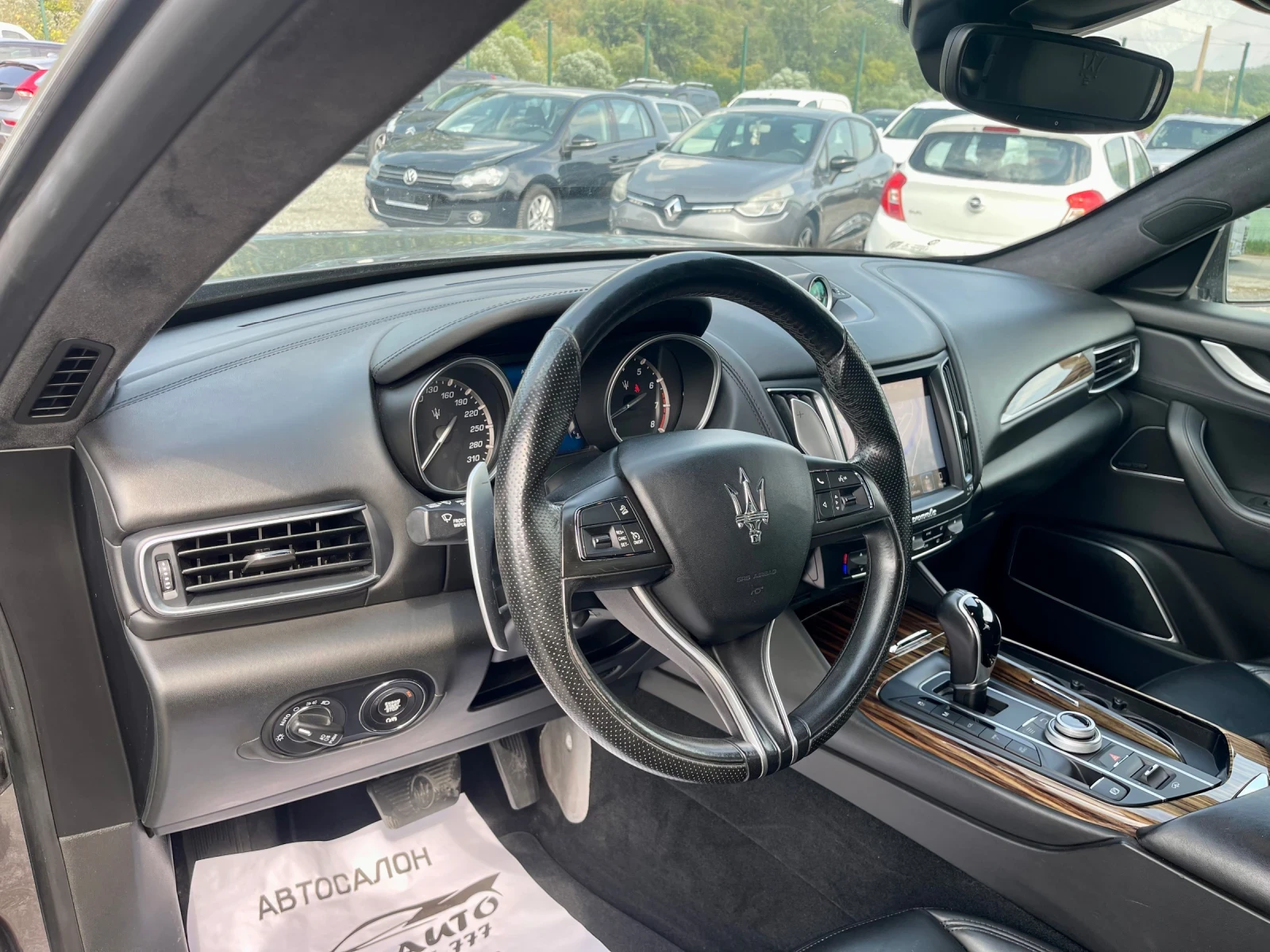 Maserati Levante SQ4!3.0i-4X4-CAM-360 -CARPLАY-ОБДУХВАНЕ - изображение 9