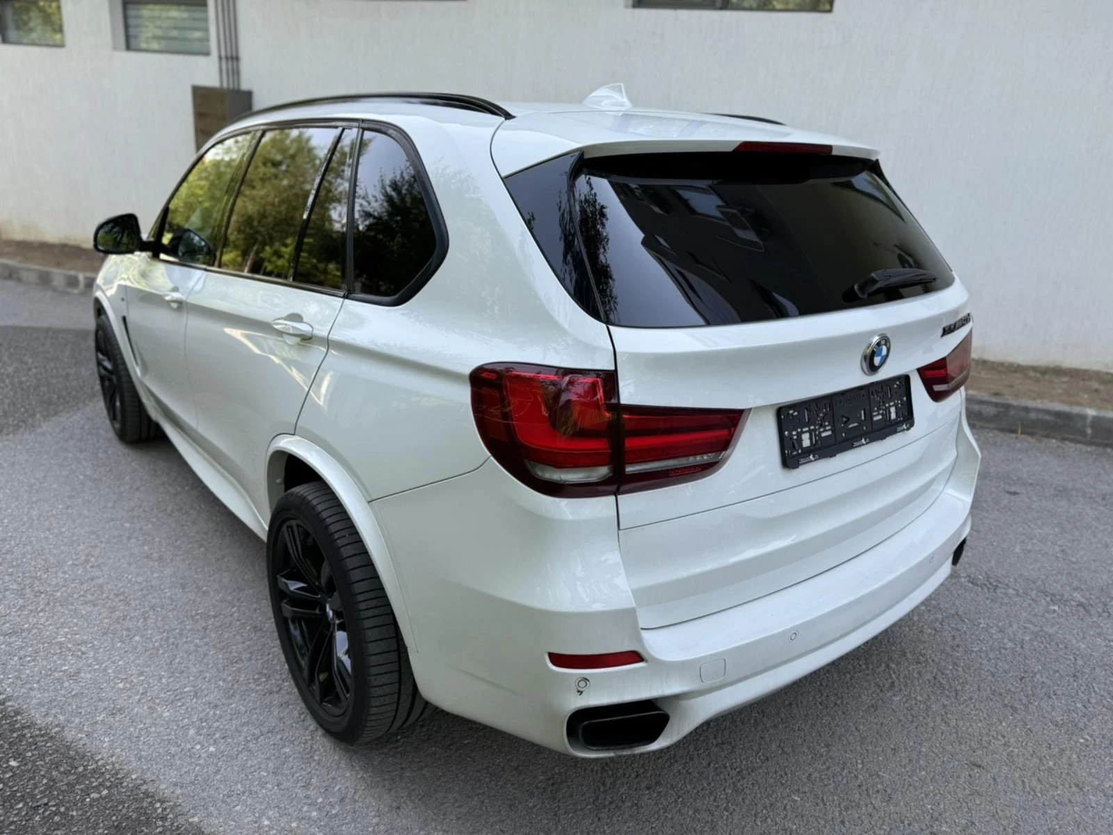 BMW X5 M50d / M-OPTIC / КАМЕРА - изображение 5