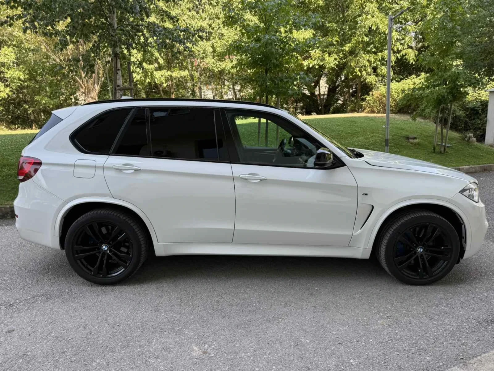 BMW X5 M50d / M-OPTIC / КАМЕРА - изображение 8
