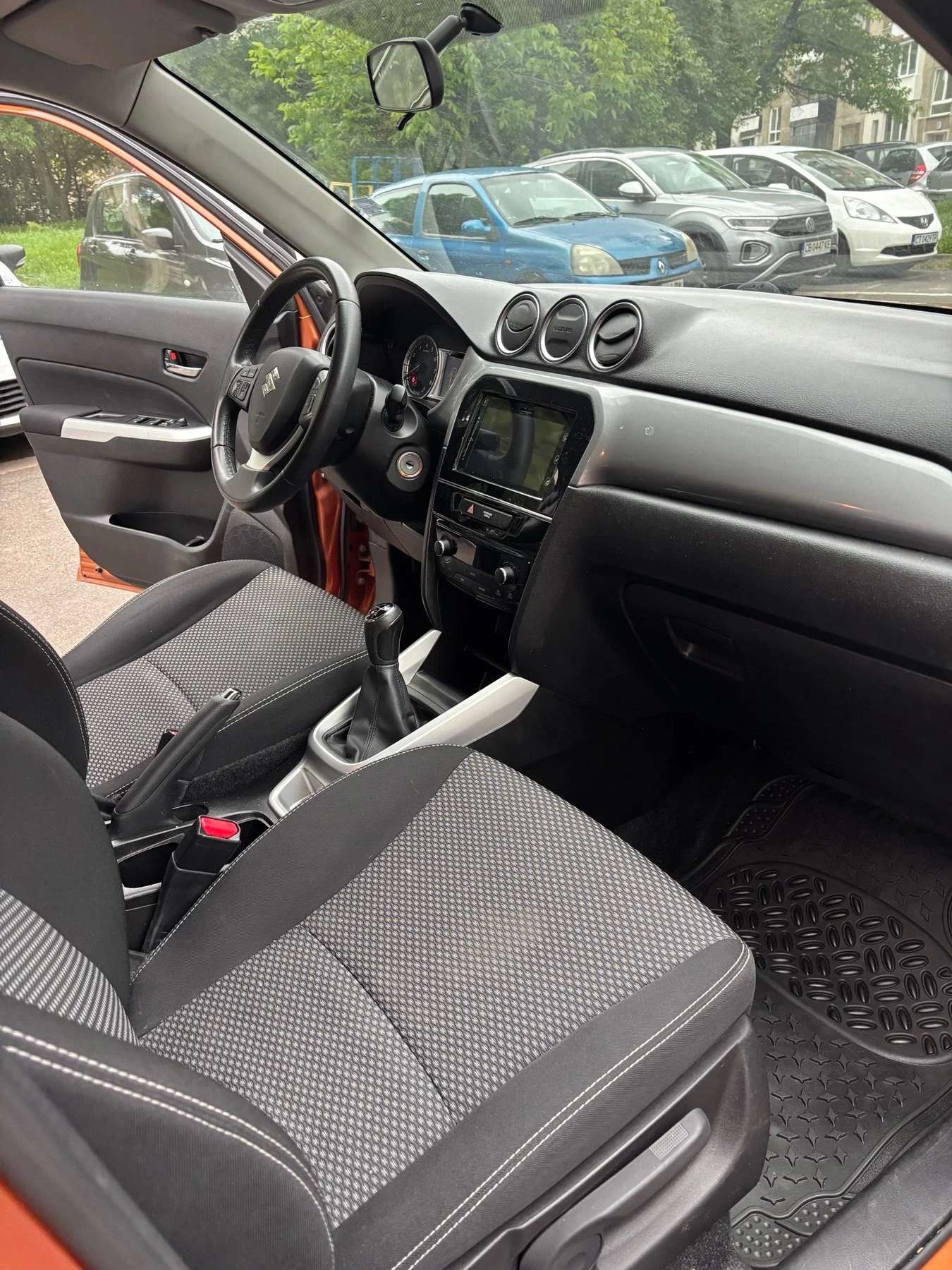 Suzuki Vitara, снимка 10 - Автомобили и джипове - 54643329