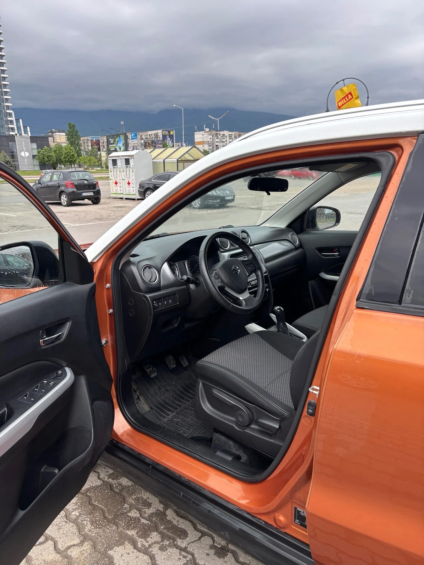 Suzuki Vitara, снимка 7 - Автомобили и джипове - 54643329