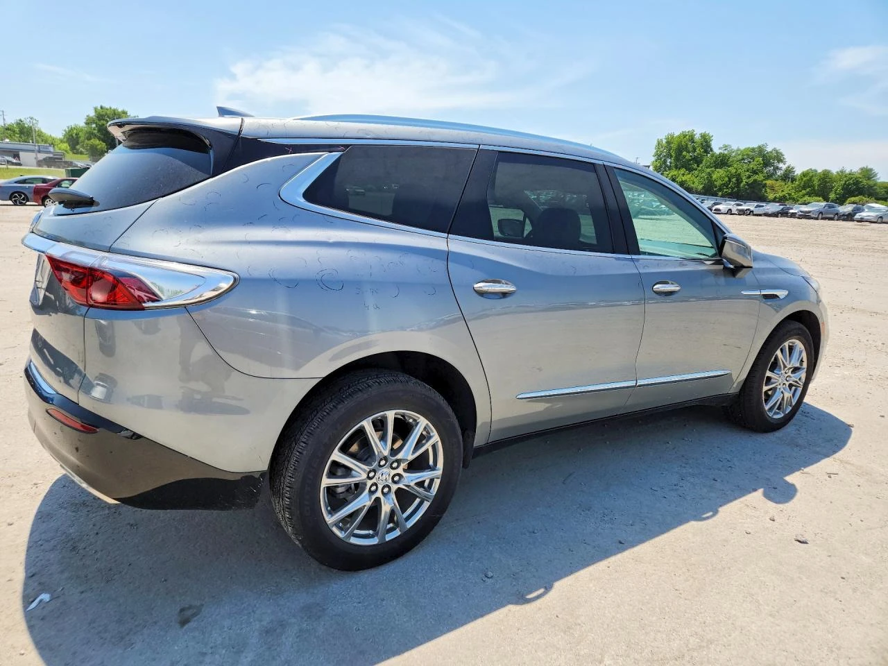 Buick Enclave Essence, снимка 3 - Автомобили и джипове - 54700610