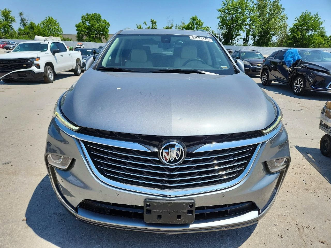 Buick Enclave Essence, снимка 5 - Автомобили и джипове - 54700610