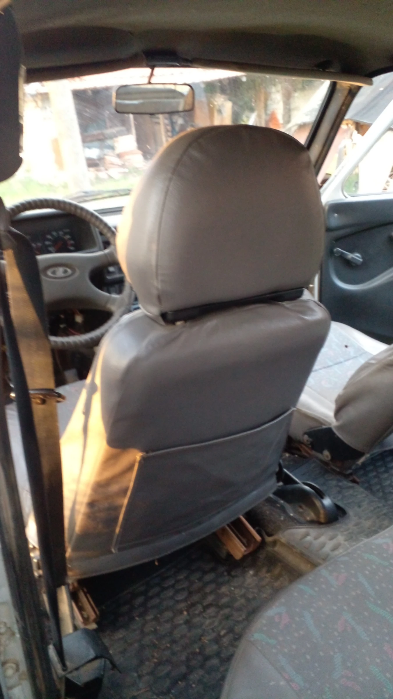 Lada Niva ��� 21214- 1.7i | Mobile.bg � ����������� 10