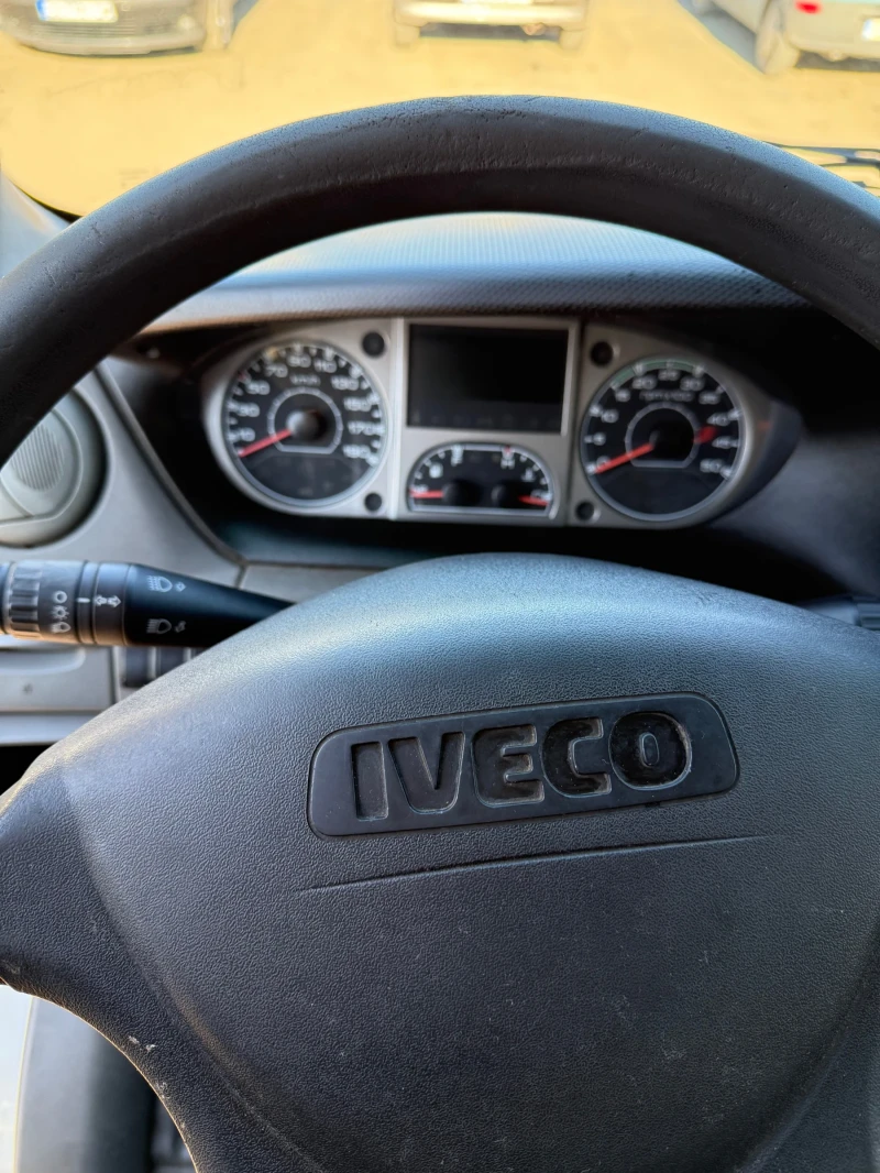 Iveco Daily 3.0, снимка 5 - Бусове и автобуси - 48334893