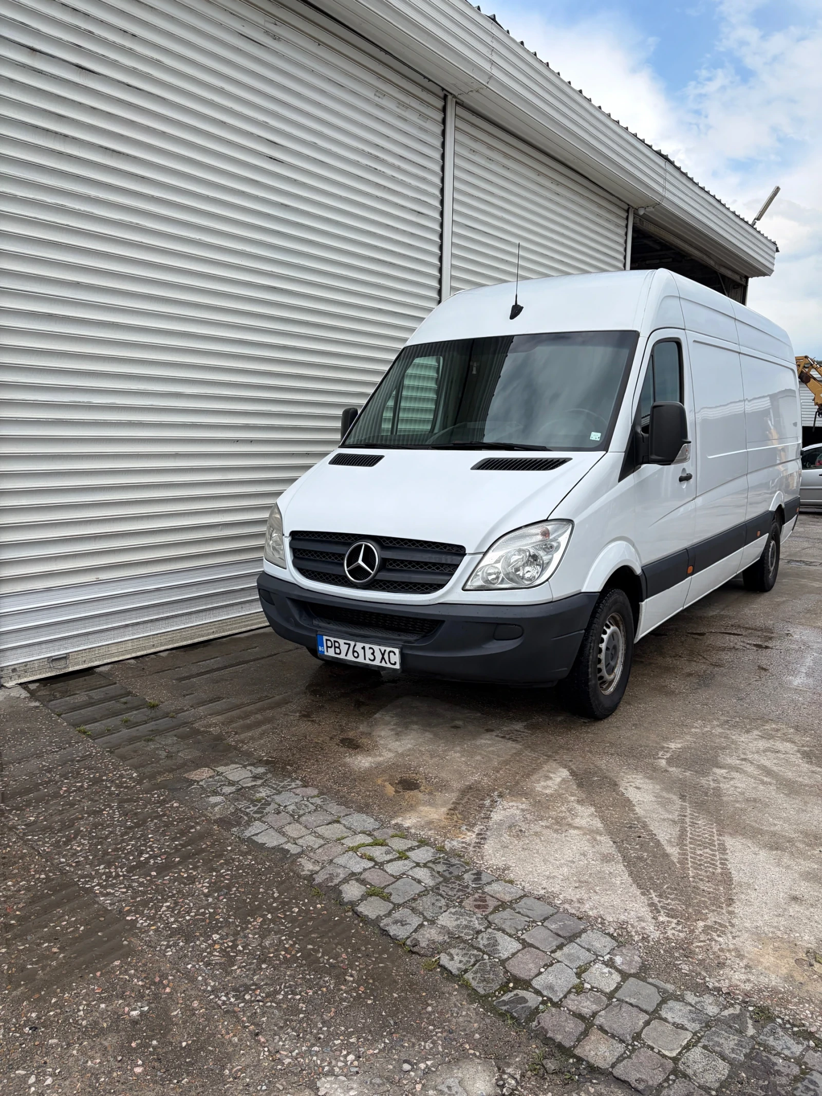 Mercedes-Benz Sprinter 311