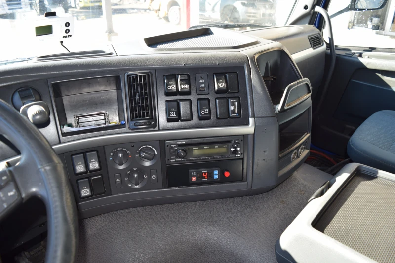 Volvo Fm 460, снимка 9 - Камиони - 52223752