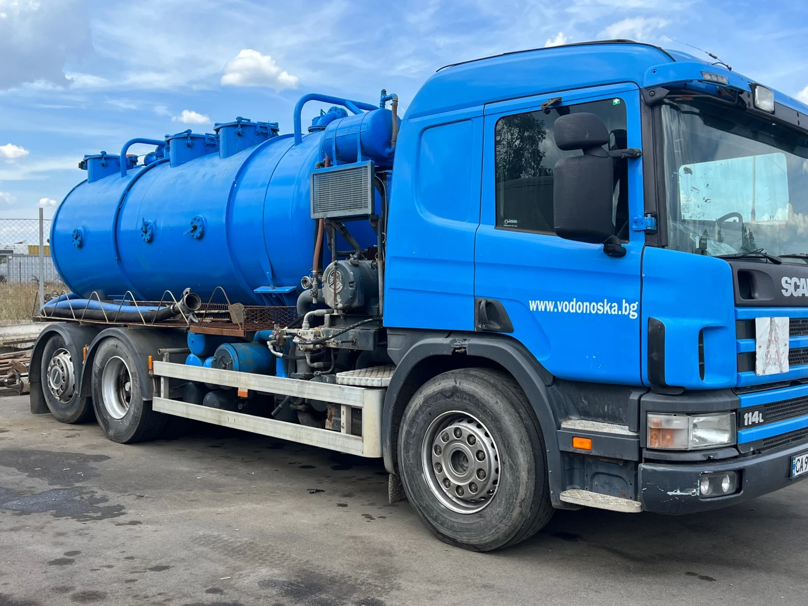 Scania 114 ВОМА, снимка 1