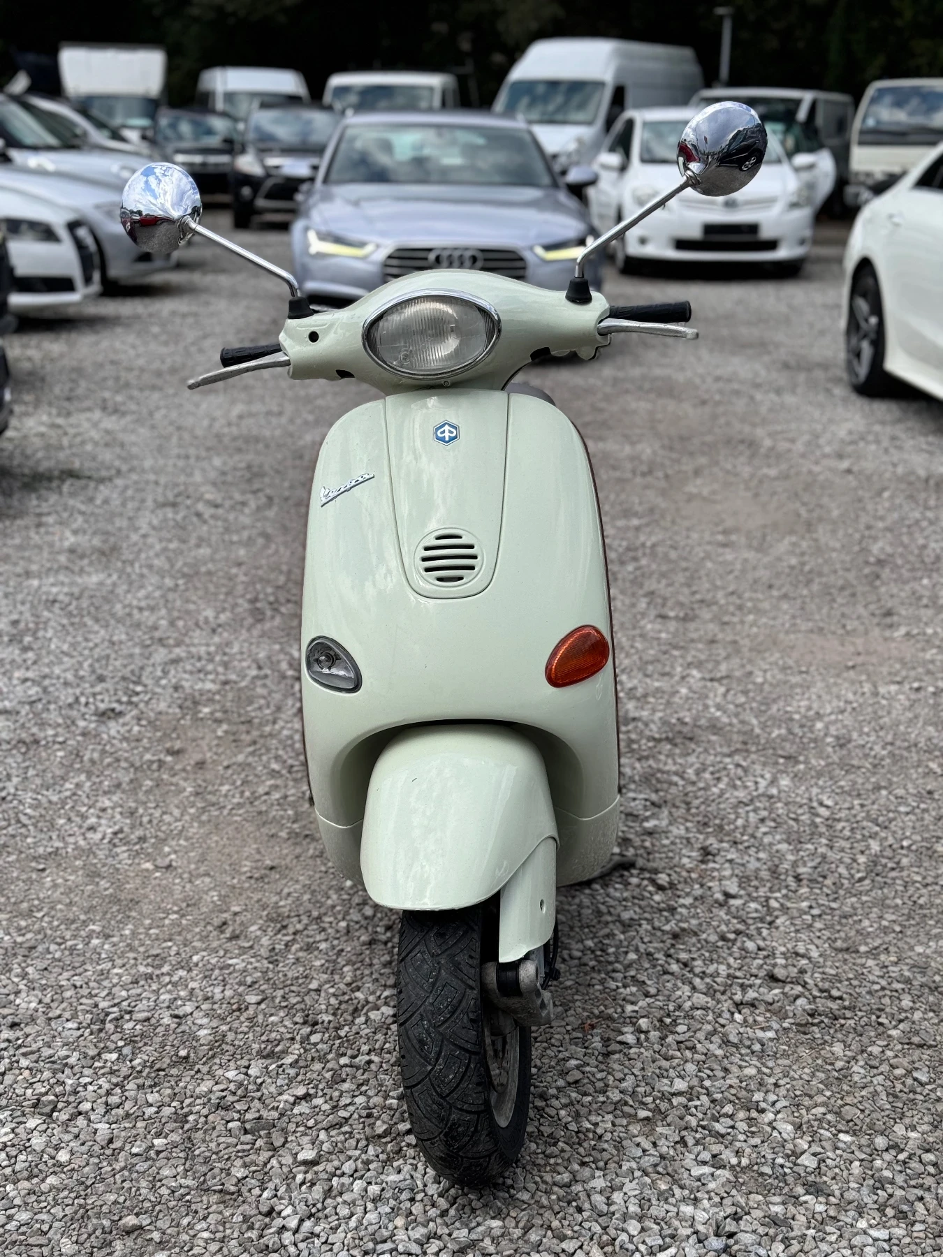 Vespa 50 ET2 50cc ПЕРФЕКТНА 4400км - изображение 9