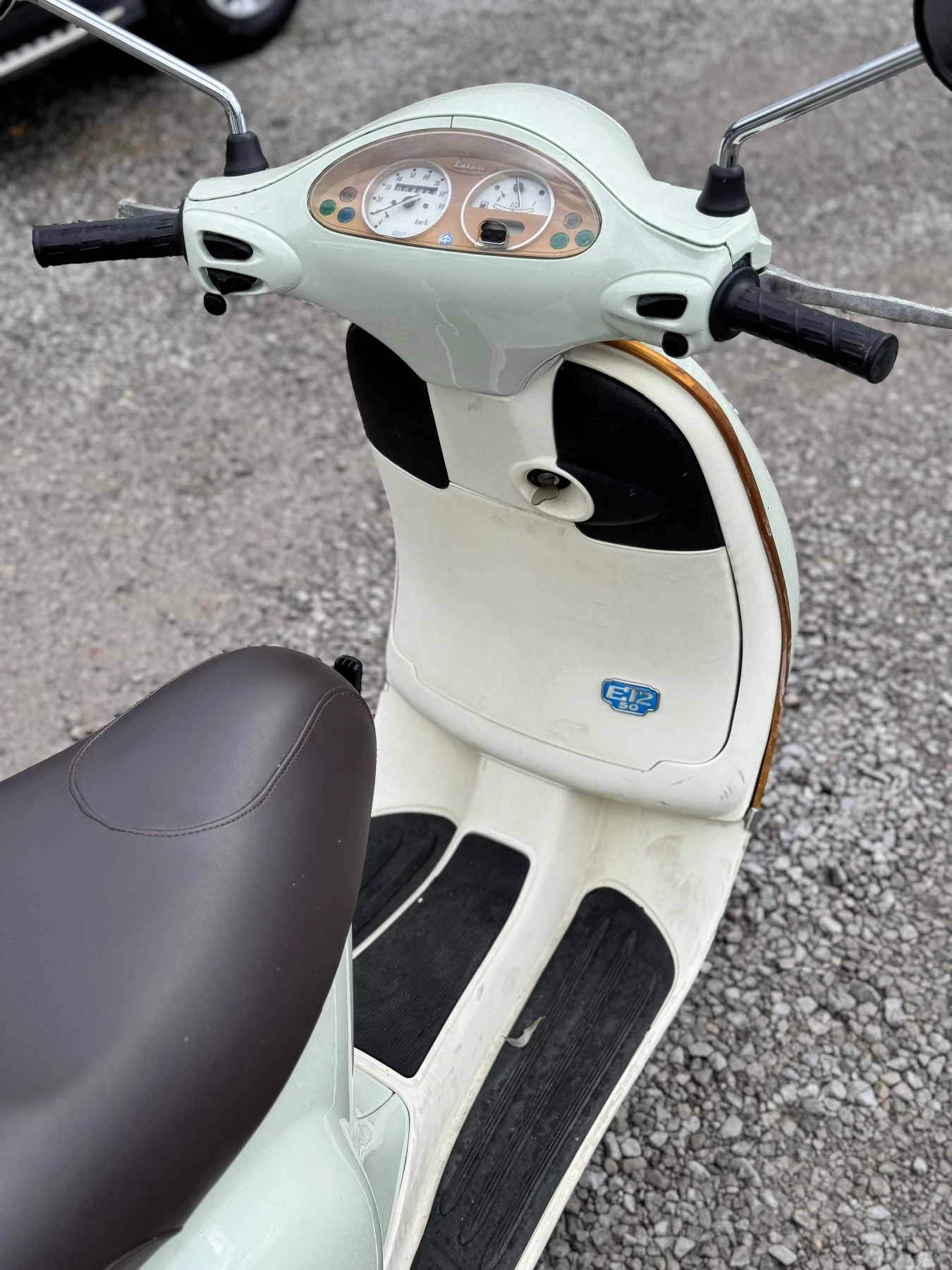 Vespa 50 ET2 50cc ПЕРФЕКТНА 4400км - изображение 7