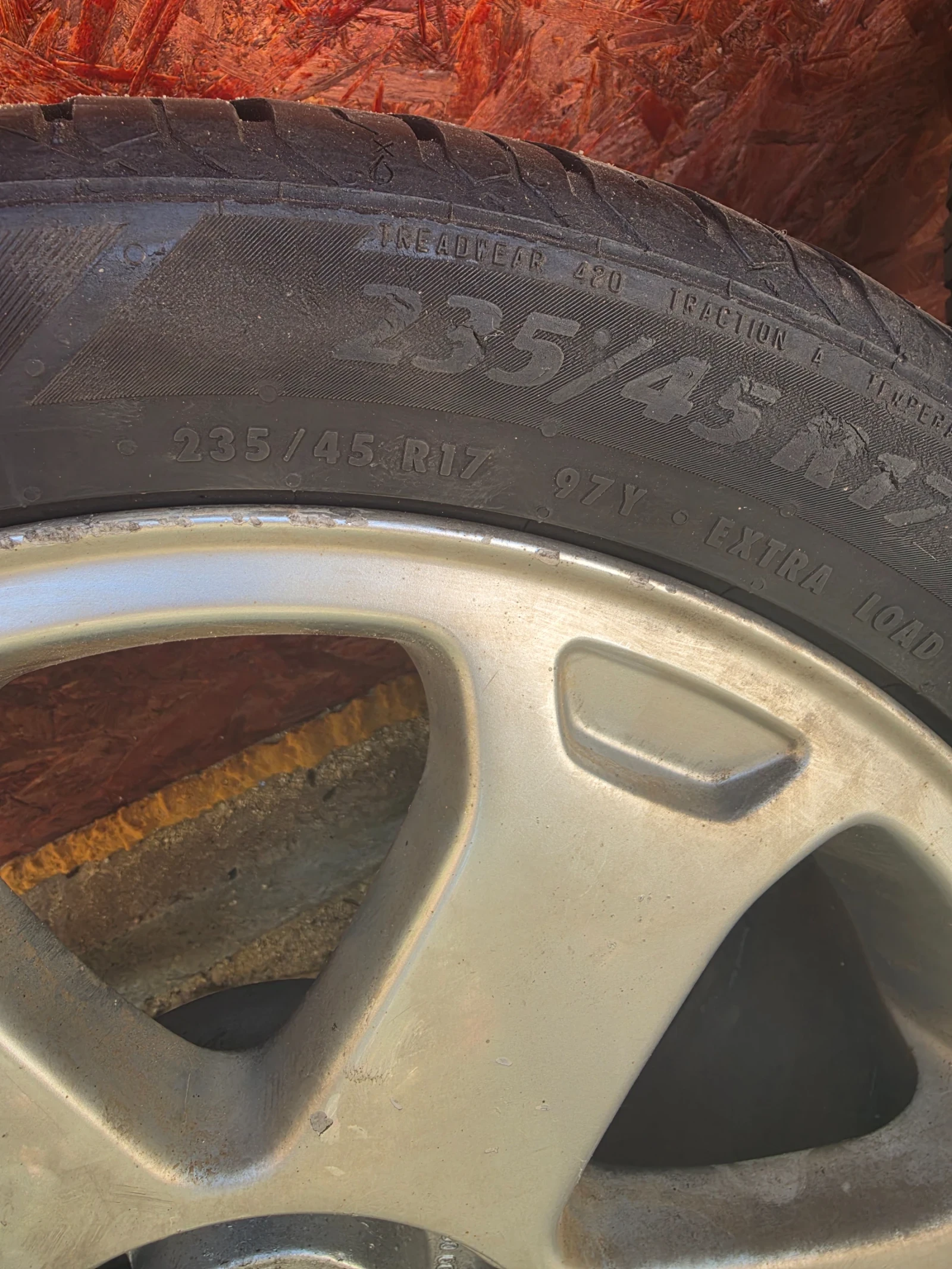 Гуми с джанти Matador 235/45R17, снимка 3 - Гуми и джанти - 54820510