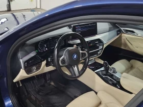 BMW 530E XDRIVE  CARFAX, снимка 10