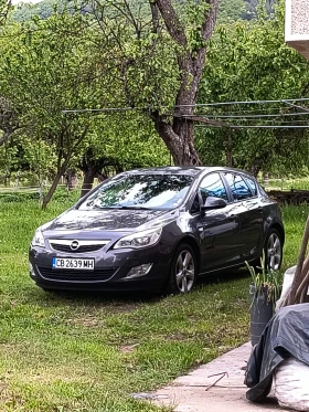 Opel Astra 140к.с турбо GAS - бензин, снимка 1