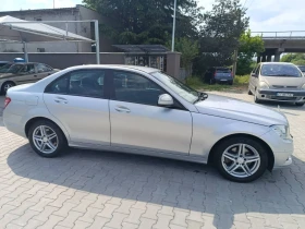 Mercedes-Benz C 220, снимка 4