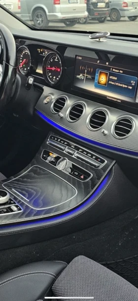 Mercedes-Benz E 220 9G tronic | Mobile.bg    10