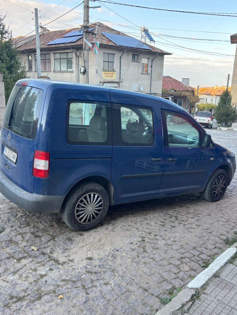 VW Caddy 2.0 TDI, снимка 5 - Автомобили и джипове - 47789518