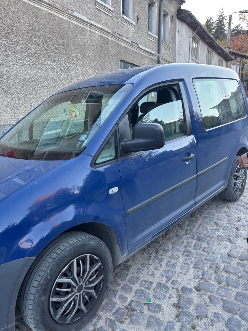 VW Caddy 2.0 TDI, снимка 2 - Автомобили и джипове - 47789518