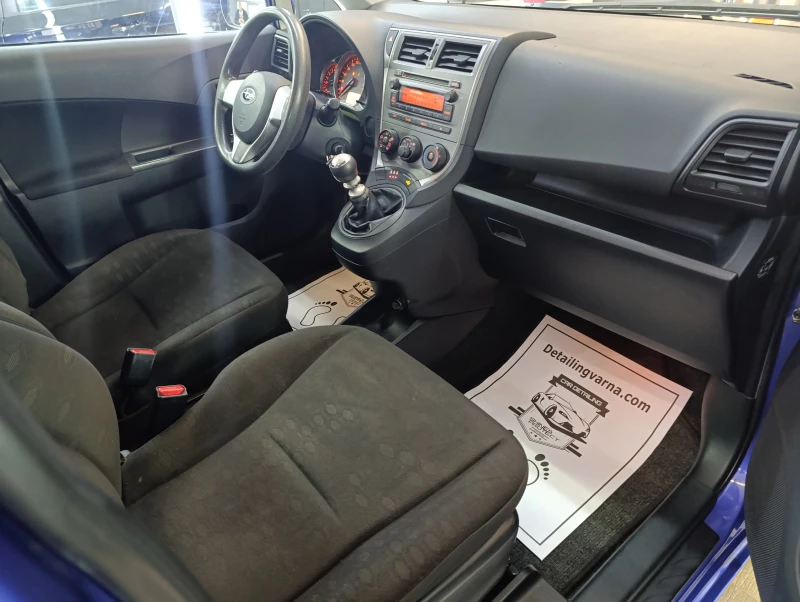 Subaru Trezia 1.33i + GAZ, снимка 13 - Автомобили и джипове - 47993808