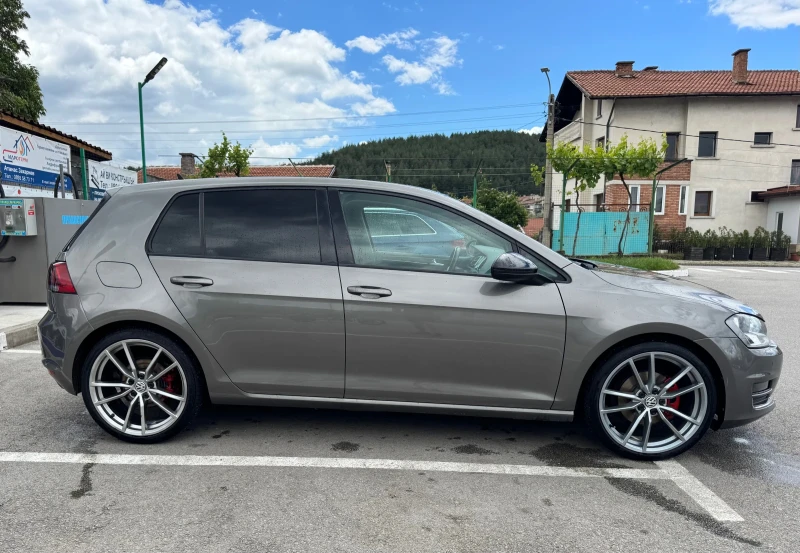 VW Golf, снимка 3 - Автомобили и джипове - 52275505