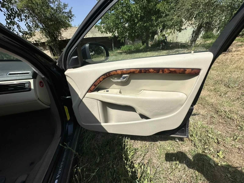 Volvo S80 D5 на части, снимка 5 - Автомобили и джипове - 52566876