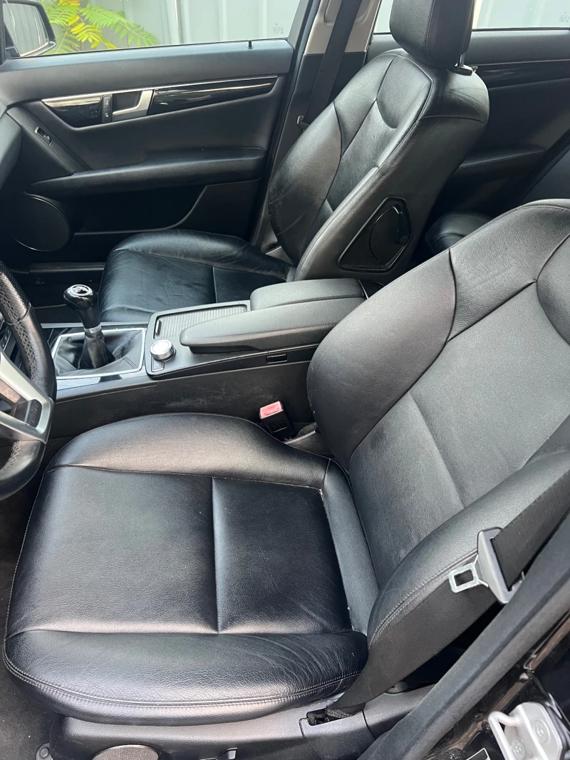 Mercedes-Benz C 250 ФЕЙС КОЖА СЕРВИЗНА ИСТОРИЯ, снимка 6 - Автомобили и джипове - 52219073
