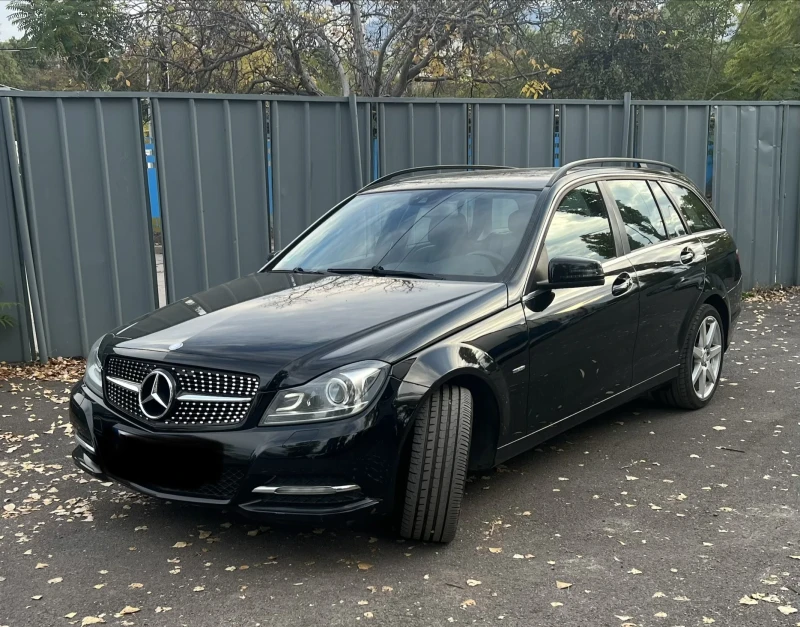Mercedes-Benz C 250 ФЕЙС КОЖА СЕРВИЗНА ИСТОРИЯ, снимка 2 - Автомобили и джипове - 52219073