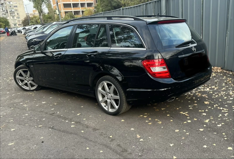 Mercedes-Benz C 250 ФЕЙС КОЖА СЕРВИЗНА ИСТОРИЯ, снимка 4 - Автомобили и джипове - 52219073