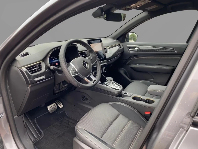 Renault Arkana 1.6HEV/143HP/E-TECH-ENGINEERED/AMBI/ACC/KLESS/908f, снимка 10 - Автомобили и джипове - 52296357