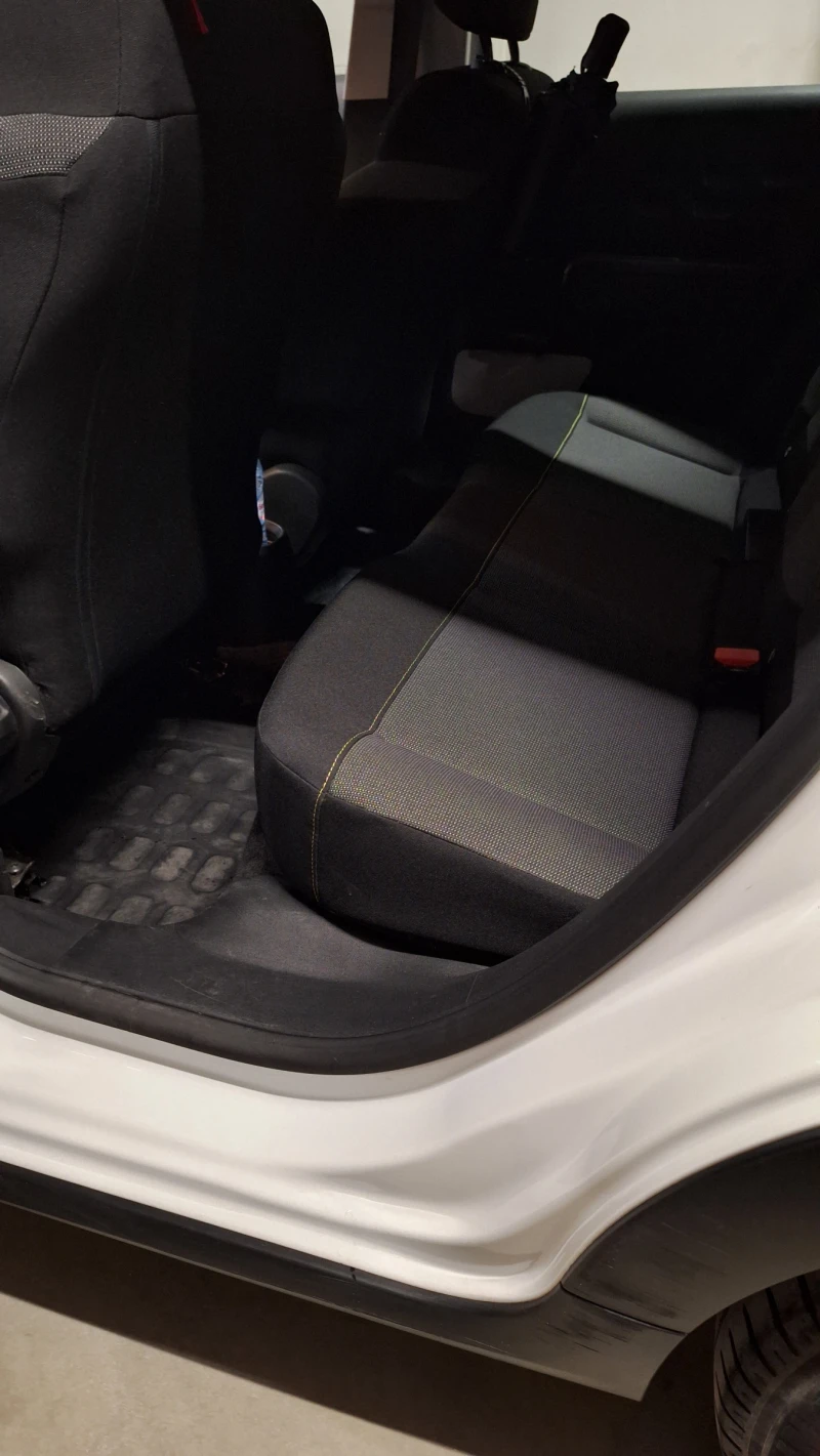 Citroen C3, снимка 12 - Автомобили и джипове - 52432974