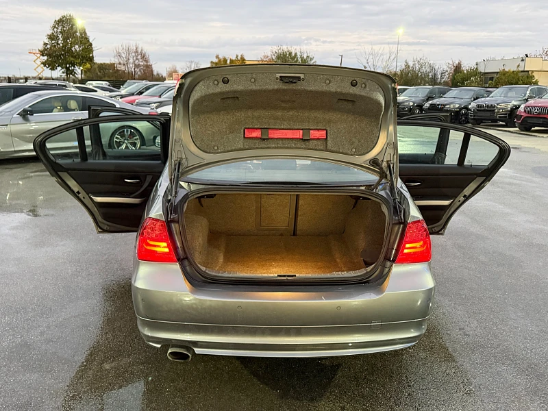 BMW 320, снимка 16 - Автомобили и джипове - 52473486