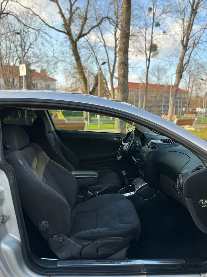 Alfa Romeo Gt 1.9TDI 150 KC, снимка 6 - Автомобили и джипове - 53081369