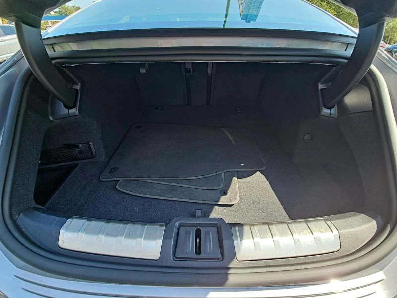 Audi E-Tron GT quattro Prestige, снимка 15 - Автомобили и джипове - 53211854