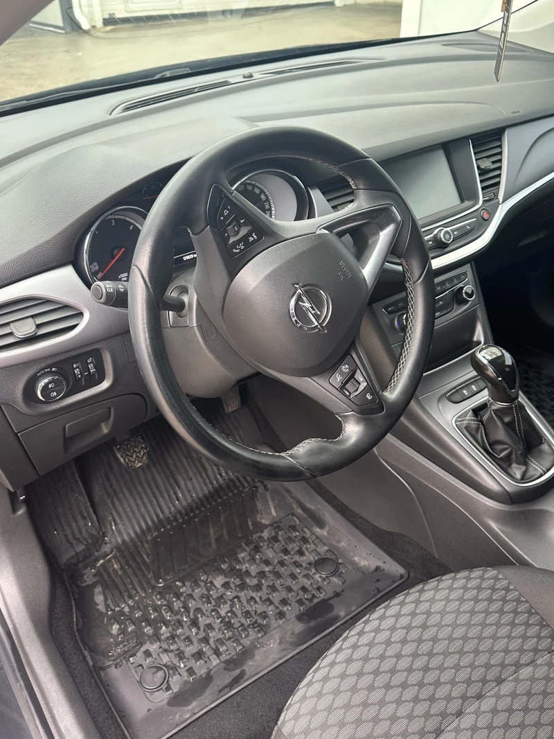 Opel Astra, снимка 6 - Автомобили и джипове - 53442229
