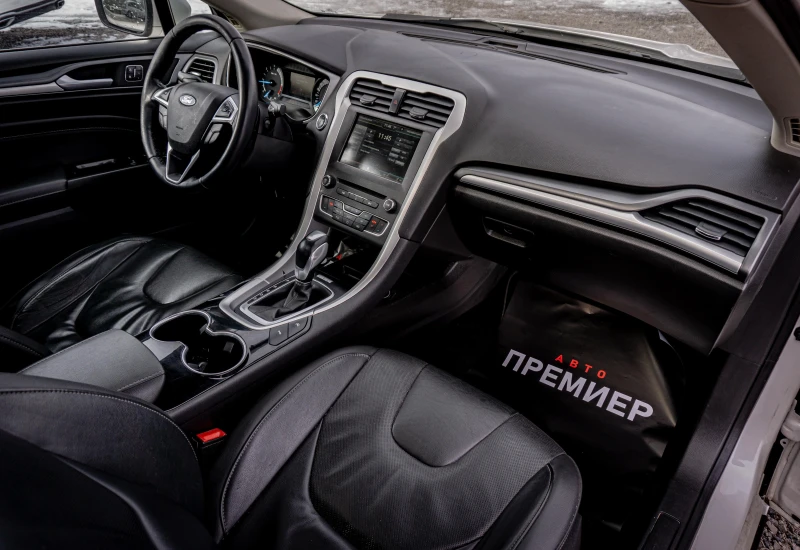 Ford Mondeo 2.0TDCI-ОБСЛУЖЕНА-РЕГИСТРИРАНА-ТОП!, снимка 8 - Автомобили и джипове - 53532887