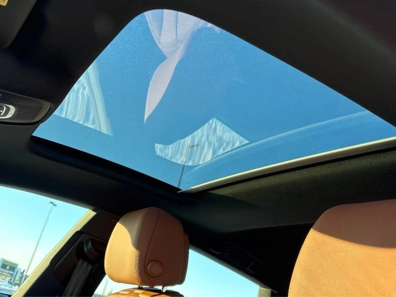 Audi A5 / DISTRONIC / PANO / Komfort / CARFAX, снимка 13 - Автомобили и джипове - 53382916