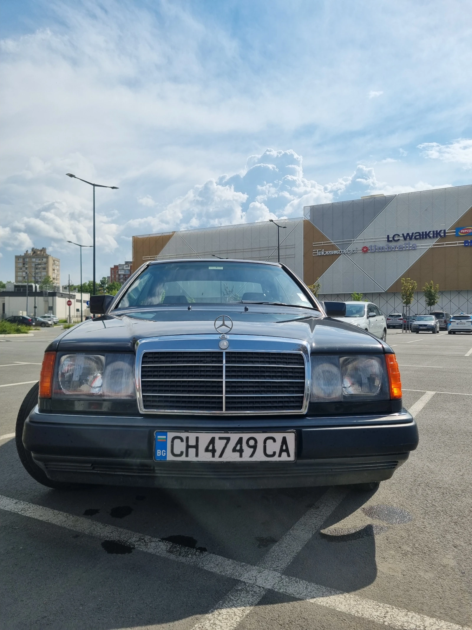 Mercedes-Benz 124 200CE - изображение 8