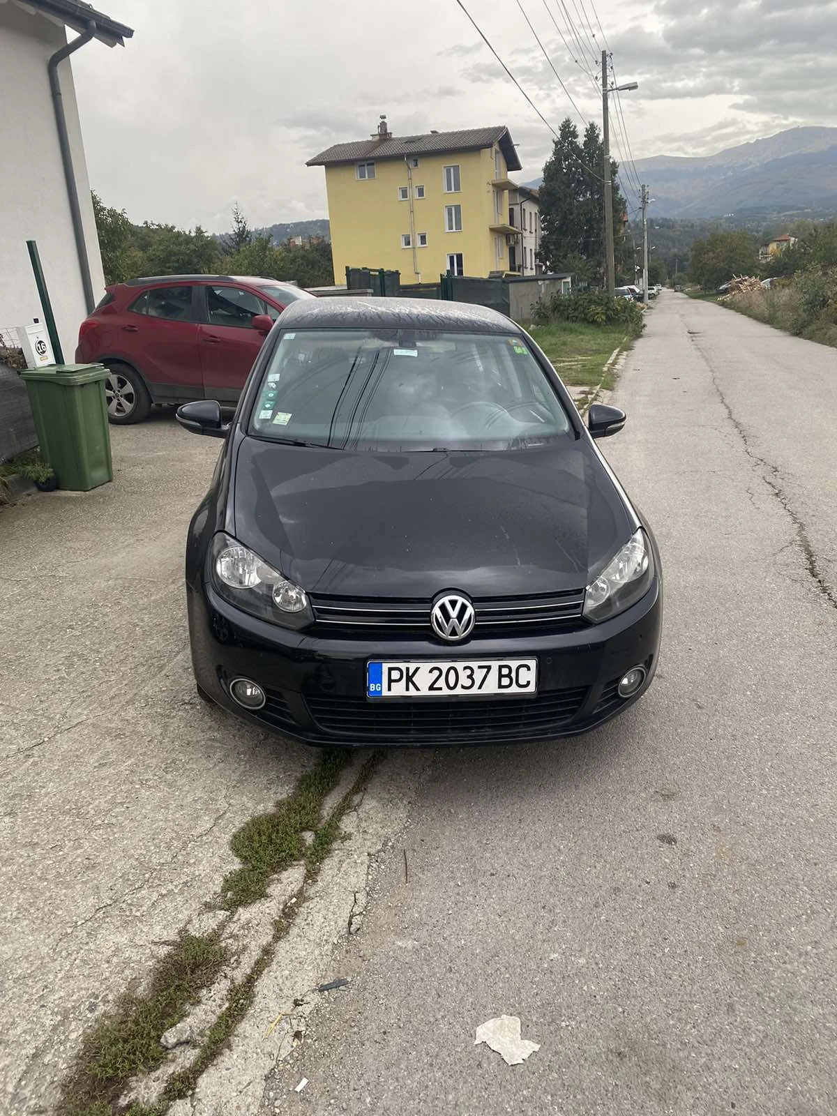 VW Golf - [1] 