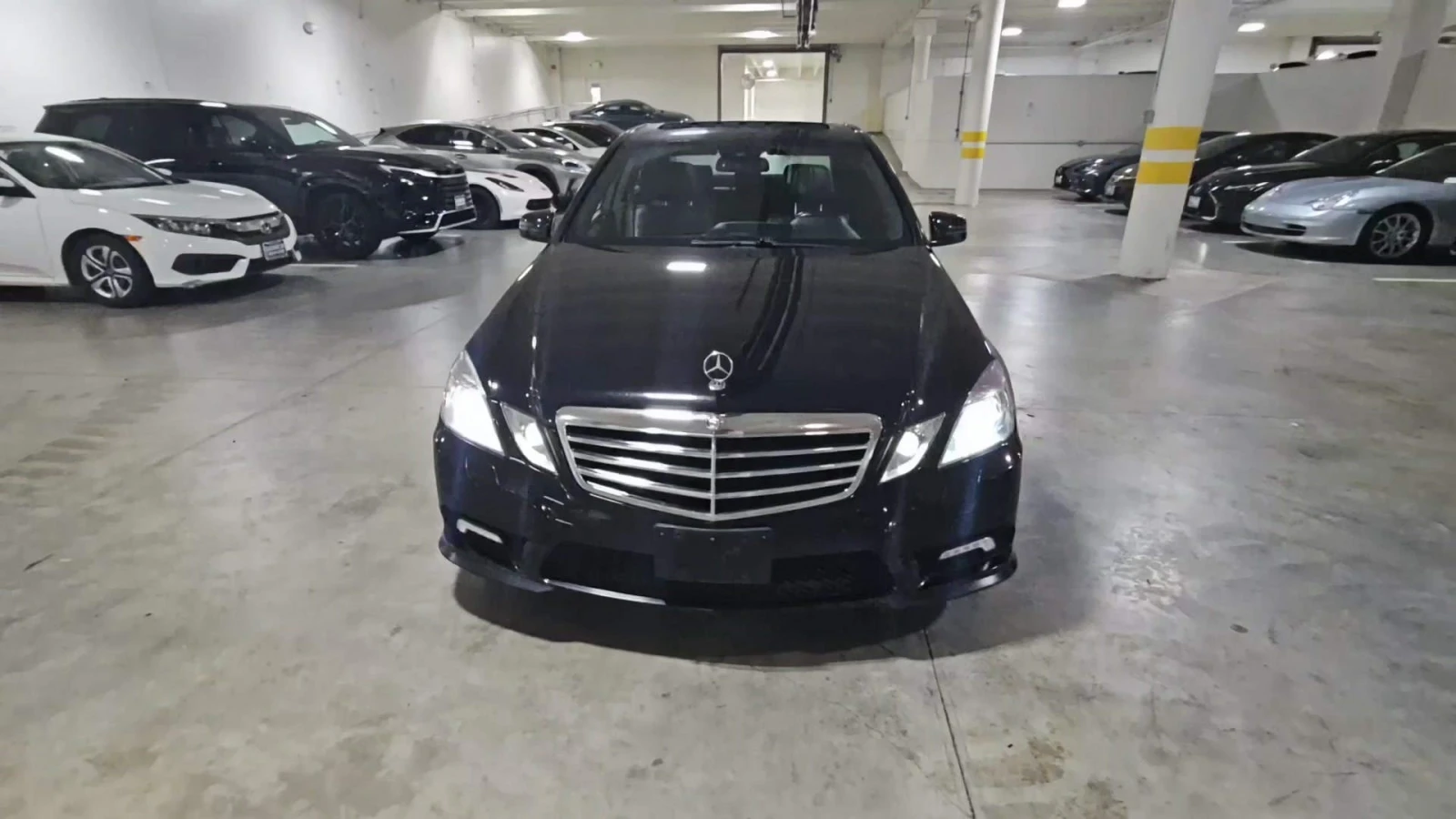 Mercedes-Benz E 350 4MATIC Sedan - [1] 